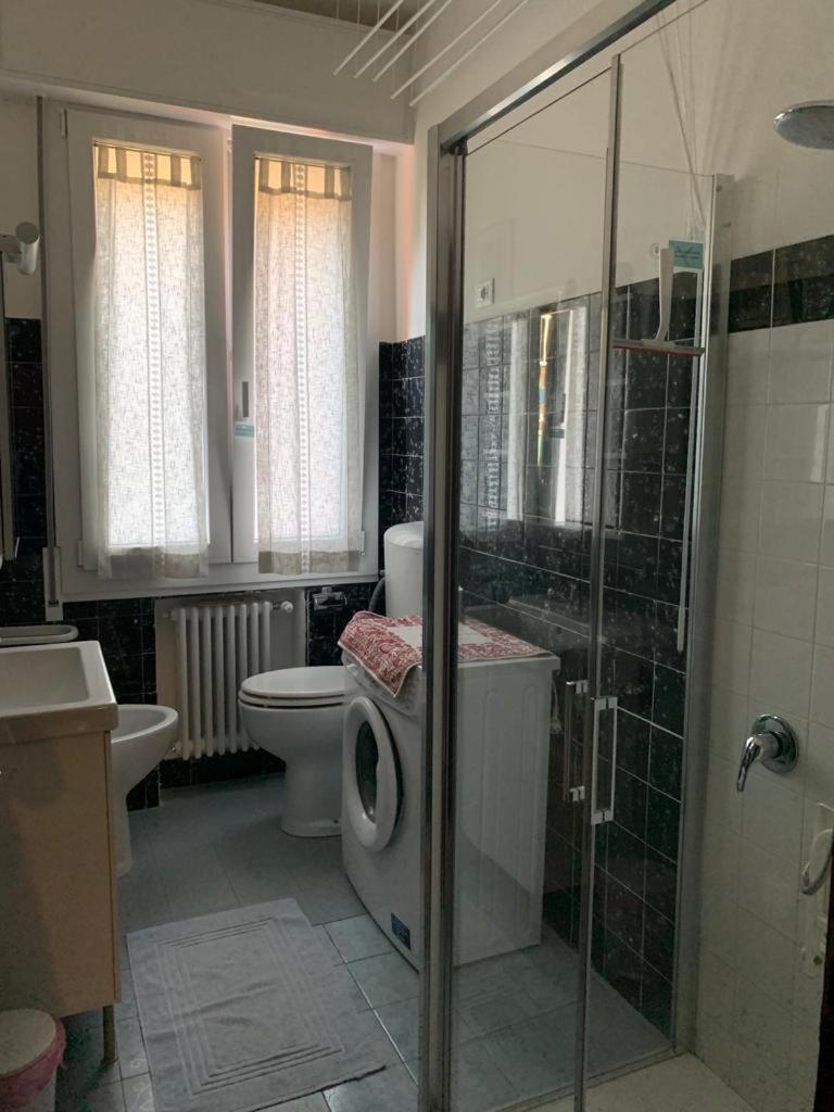 Comfortable Apartament 2 Bedroom Suitable 2-5 Pax Bologna Eksteriør bilde